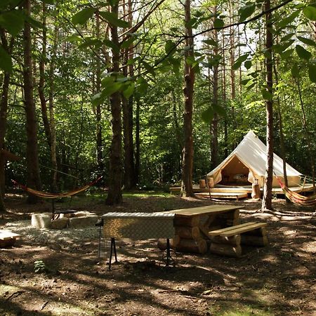 Muhu Forest Camping Suuremoisa  Exterior photo