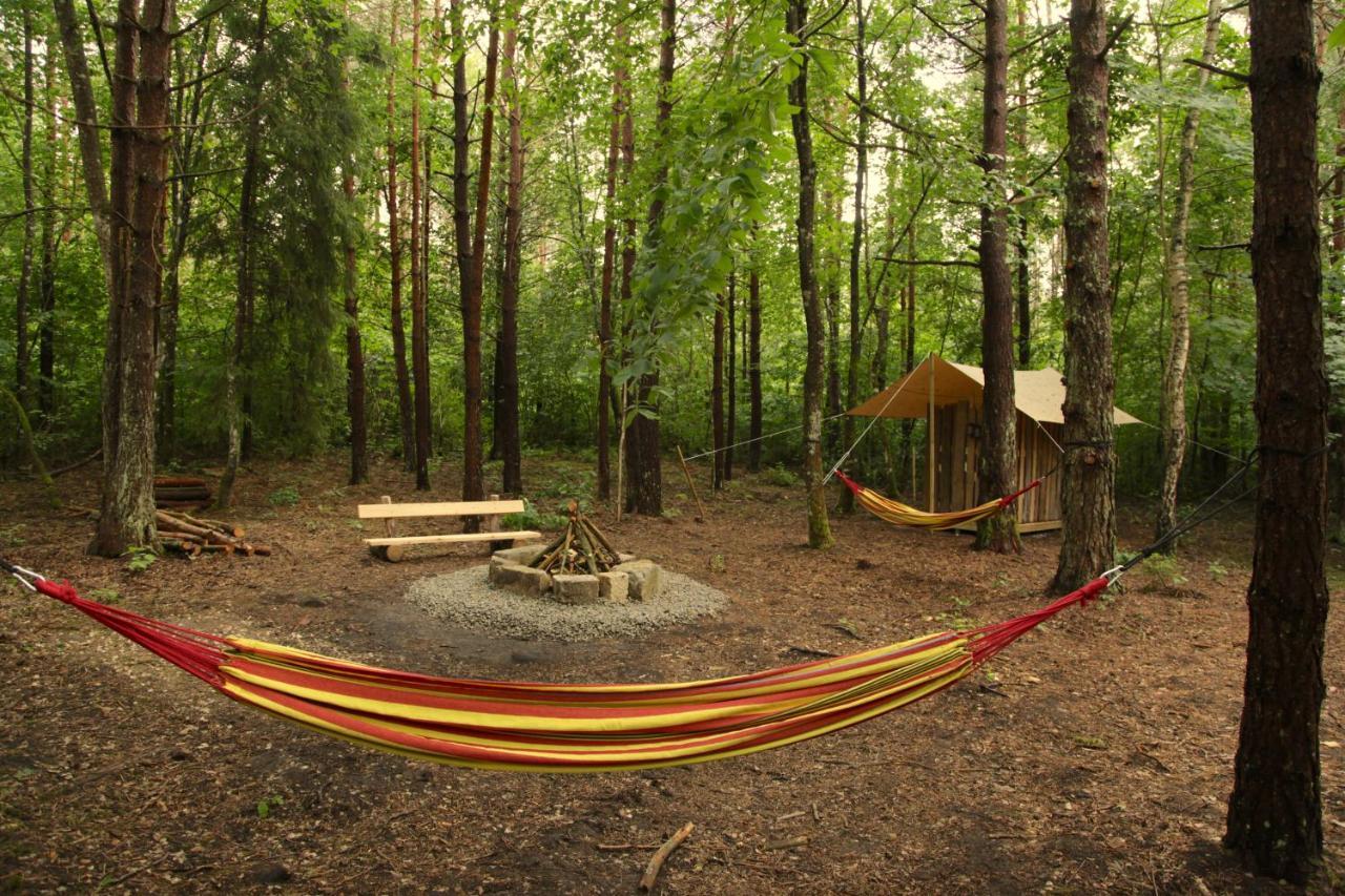 Muhu Forest Camping Suuremoisa  Exterior photo